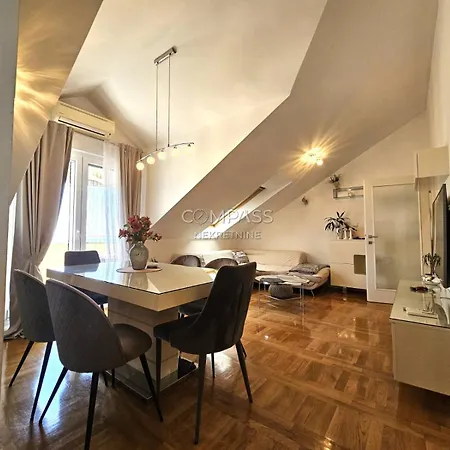 Leggero With Open Sea View Apartman